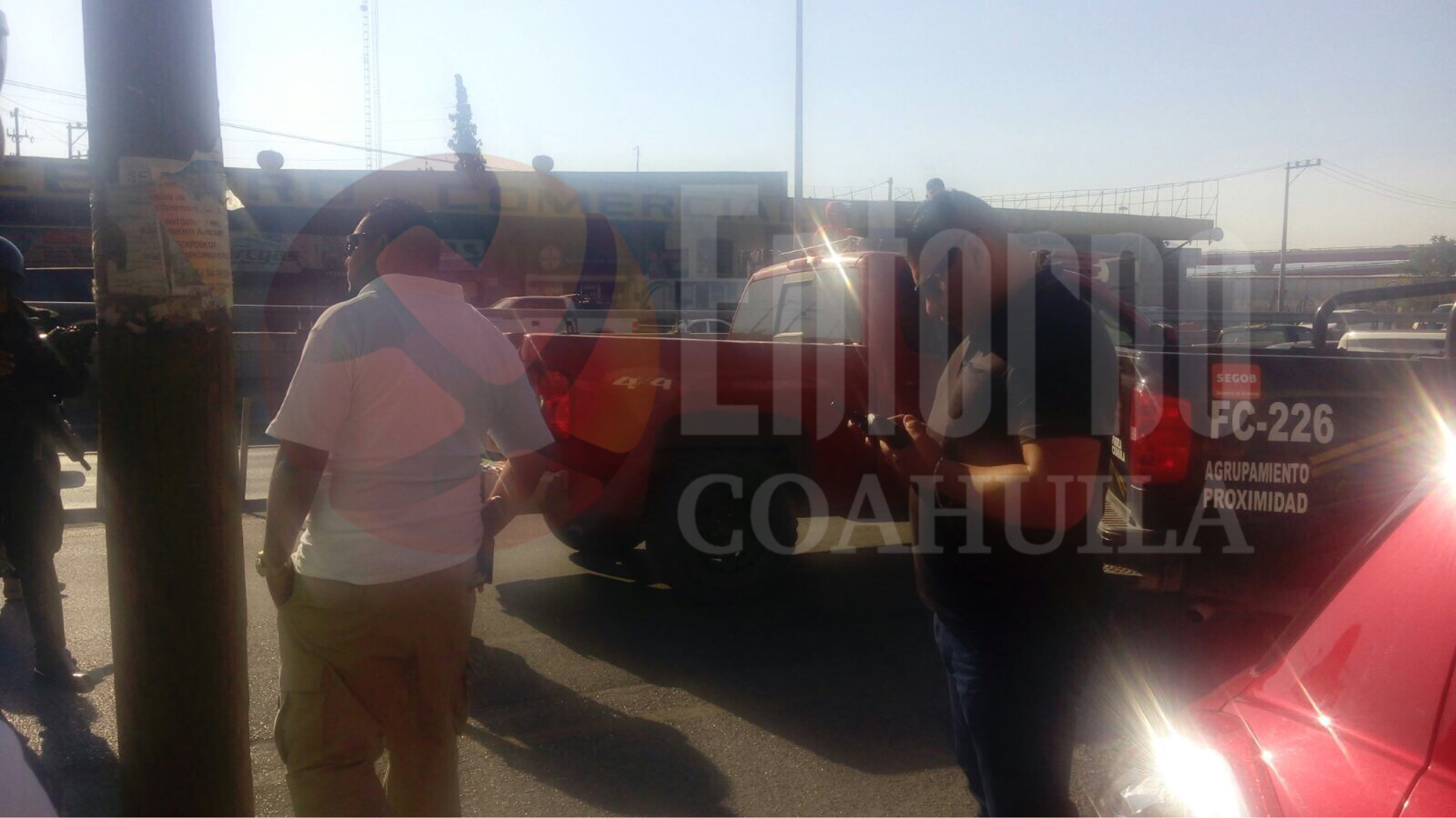 Hombres armados asaltan banco en <br>Saltillo; se llevan 5 millones de pesos