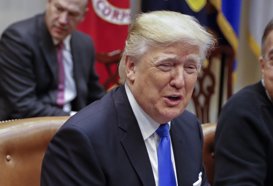 Inminente decisión final del proyecto ganador del muro: Trump