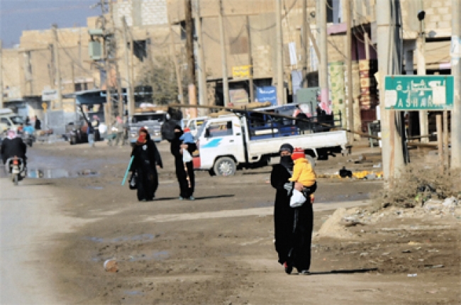 Líder de Al Qaeda llama a prepararse para una larga guerra en Siria