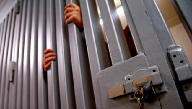 Mujer pasará 10 años en prisión por introducir cocaína al país