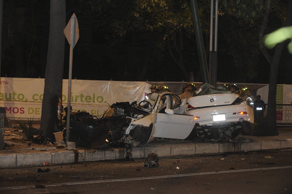 Juzgan crudamente en redes a mujer del choque en Reforma