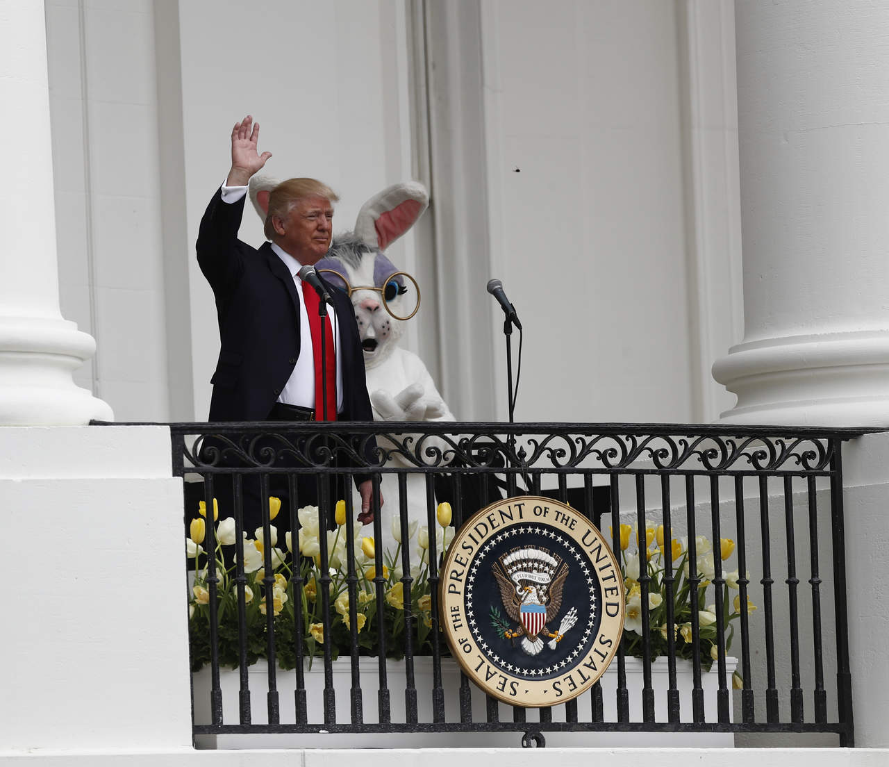 Encabeza Trump festival de Pascua en la Casa Blanca