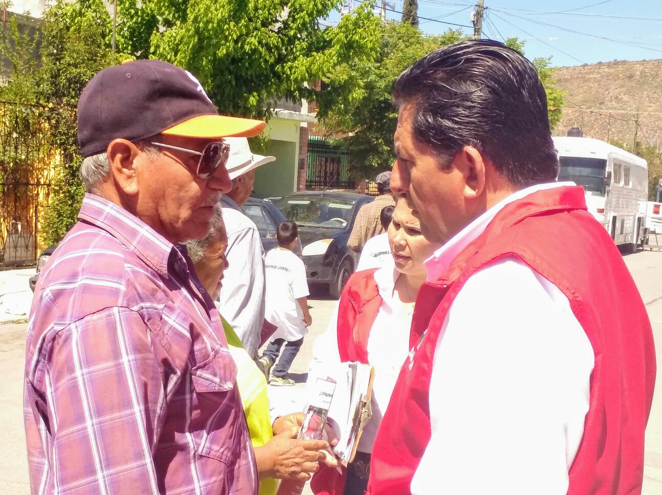 Desde el Congreso apoyaremos a los planteles educativos: Samuel Rodríguez