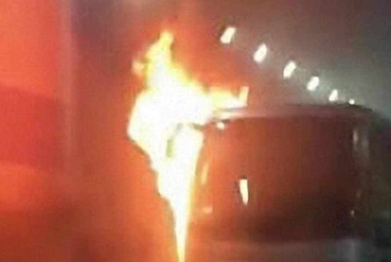 Mueren 11 niños y un adulto calcinados en accidente vial en China