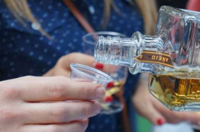 Consumo de bebidas alcohólicas y otras sustancias afectan productividad laboral