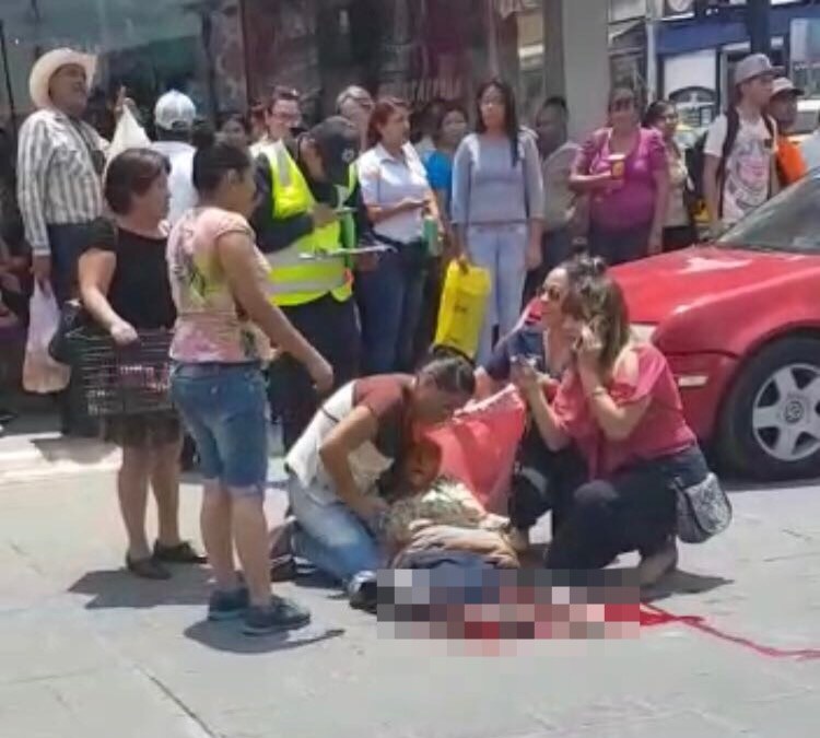 Fallece ancianita atropellada por transporte de personal en Saltillo