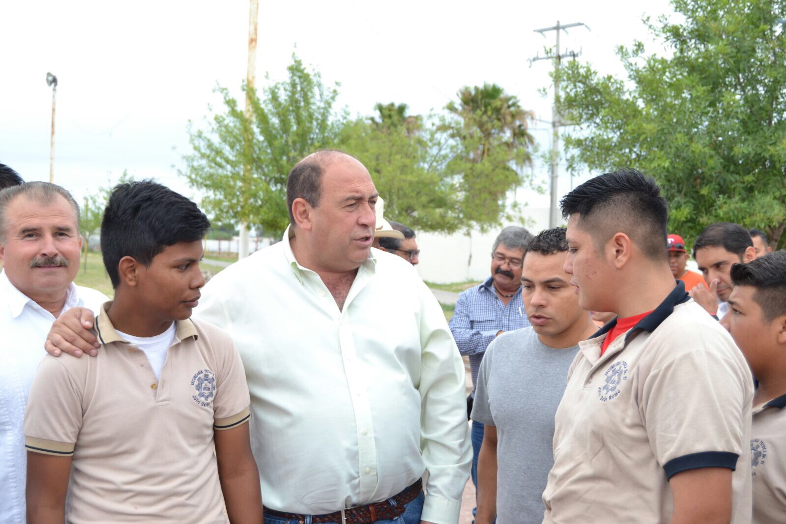 Recorre Rubén Moreira región <br>Carbonífera supervisando obras