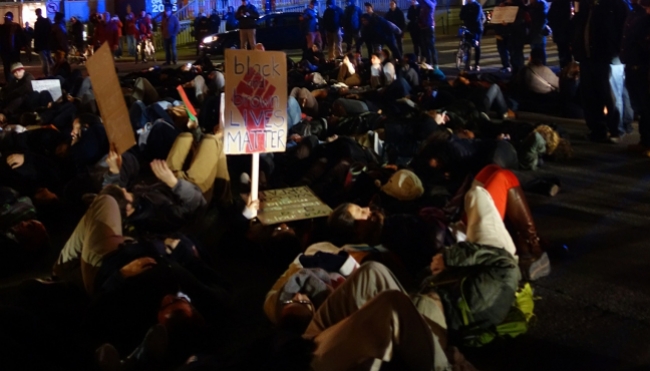 Latinos y afroamericanos 96 por ciento de arrestos en escuelas de NY