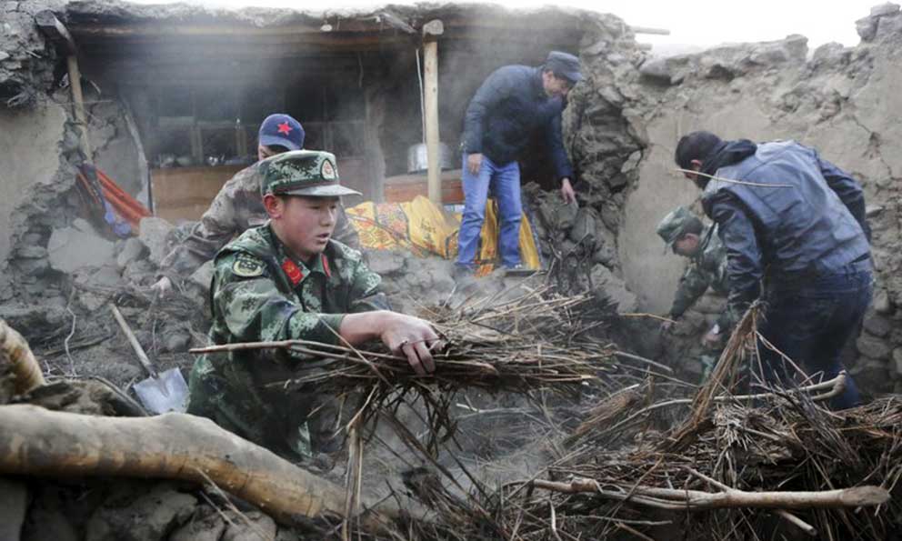 Sismo de 5.5 grados en China deja ocho muertos y 12 mil damnificados