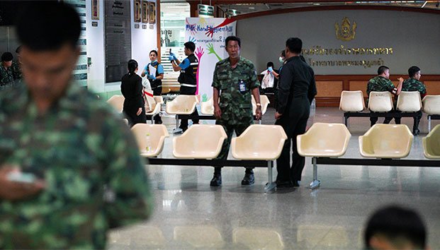 Bomba deja más de 20 heridos en hospital militar