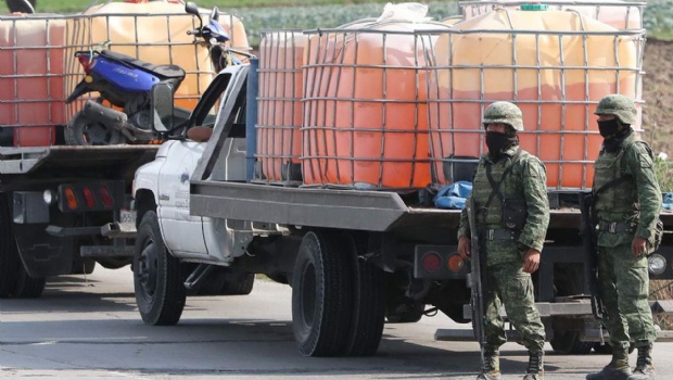 Marinos van contra los ordeñadores