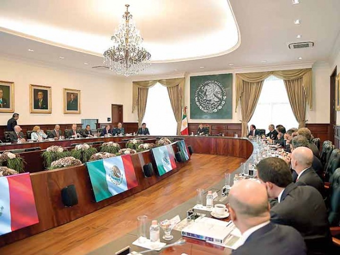 Peña exige a gabinete resultados concretos; urge a redoblar esfuerzos