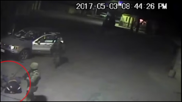 VIDEO: Difunden imágenes en que militares ejecutan a un civil en Puebla