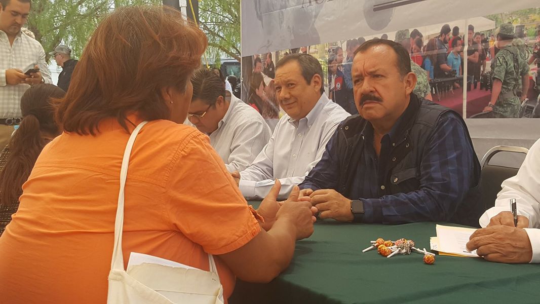 Atienden Secretario de Gobierno y Procurador <br>audiencias públicas en Saltillo