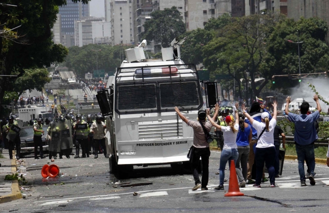 Venezuela vive la peor crisis económica de su historia: Al Yazira