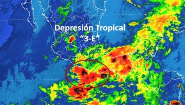 Depresión tropical 3-E tocaría tierra esta tarde en costas de Oaxaca
