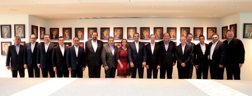 Participan Rubén y Riquelme <br>en reunión del CEN del PRI