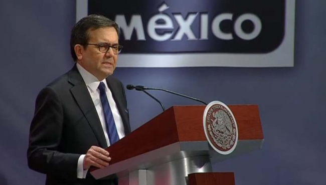 Secretario Guajardo participa en encuentro ministerial de OCDE en París