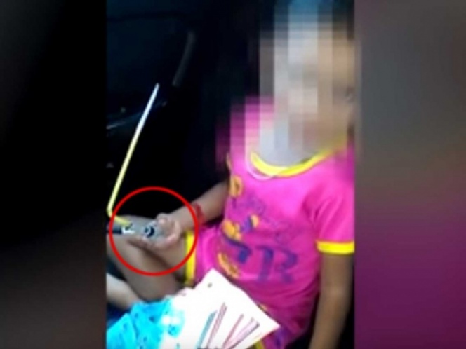 VIDEO: Droga a hijastro de 3 años para ‘molestar’ a su rival en amores