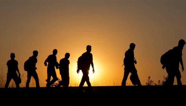 Advierten a migrantes sobre el riesgo de altas temperaturas