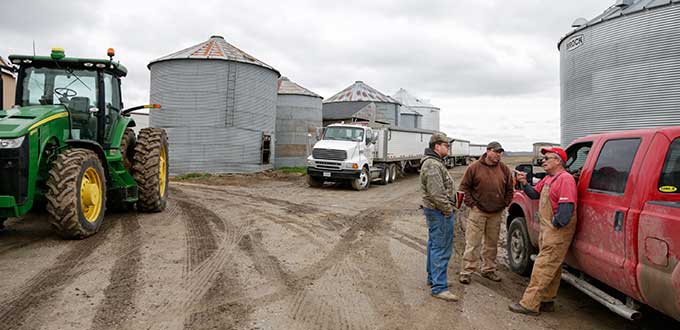 Caen exportaciones agrícolas de EUA a México por fricción del TLCAN
