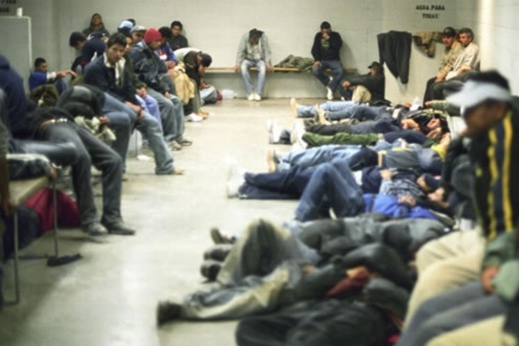 Más de 131 mil mexicanos están en juicios de deportación en EU