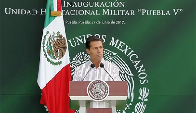 Disciplina en finanzas públicas permite incrementar apoyos a militares: Peña Nieto