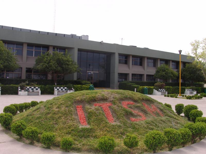 Acusan a maestro del TEC Monclova de vender calificaciones