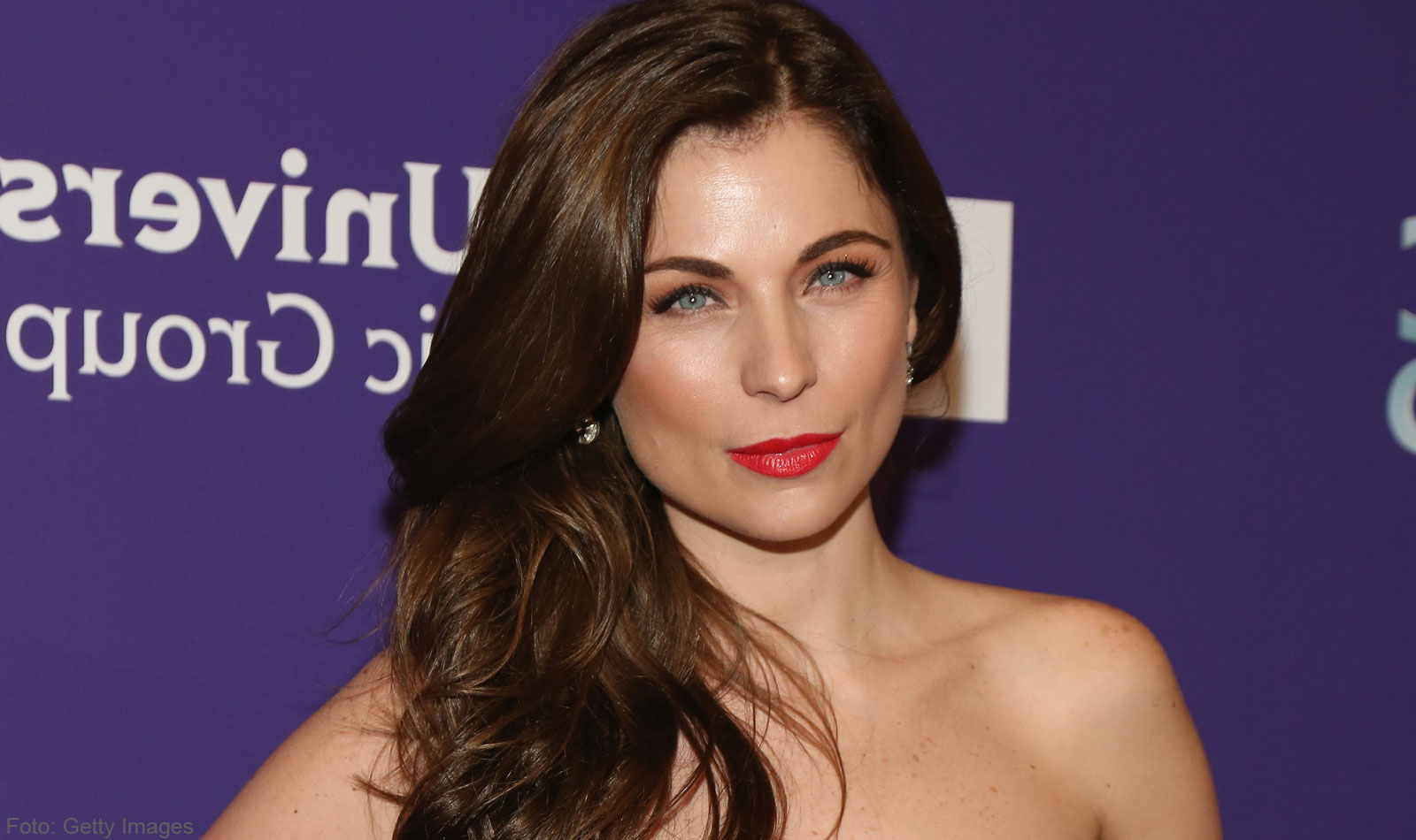 Ludwika Paleta presume a sus mellizos por primera vez