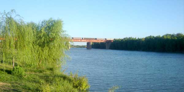 Alertan por desbordamiento del río Sabinas