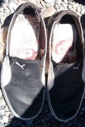 Detienen en Saltillo a joven con 40 mil pesos ocultos en tenis