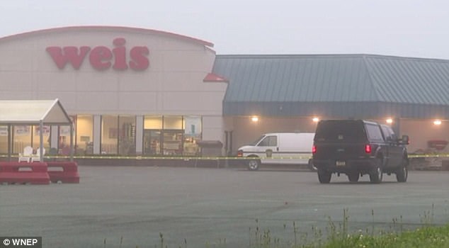 Empleado mata a tres y se suicida en súper de EE.UU.