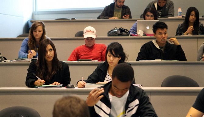 Dreamers, afectados por aumento de colegiaturas en universidades de EUA