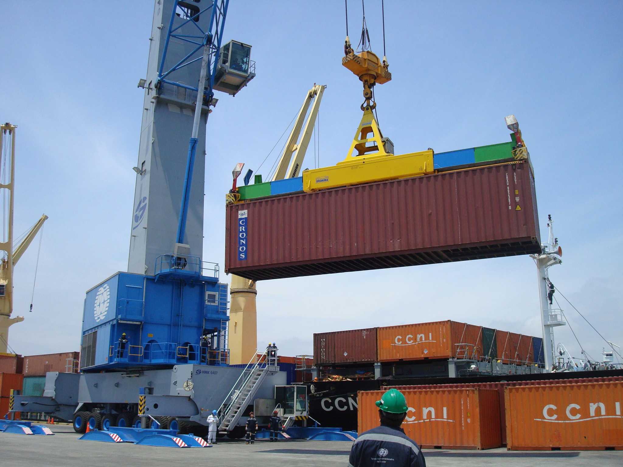 Productos industriales importados por EUA pagarían alto arancel sin TLCAN