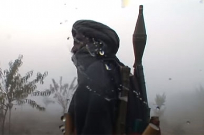 Ataque talibán contra base militar en Afganistán deja 26 soldados muertos