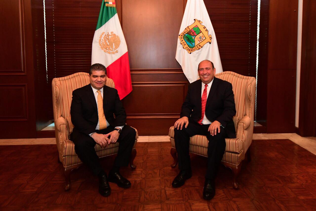 Designa Riquelme a su equipo de transición