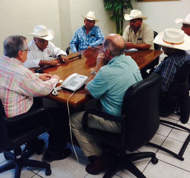 Se reúne PGJE con comisarios ejidales de Castaños