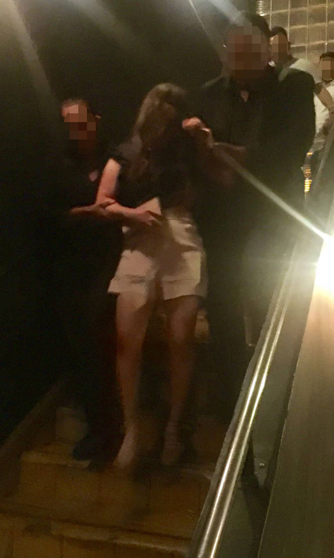 “Rescatan” de bar a dos jovencitas en Torreón