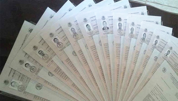 Se ofrecen títulos falsos en Saltillo