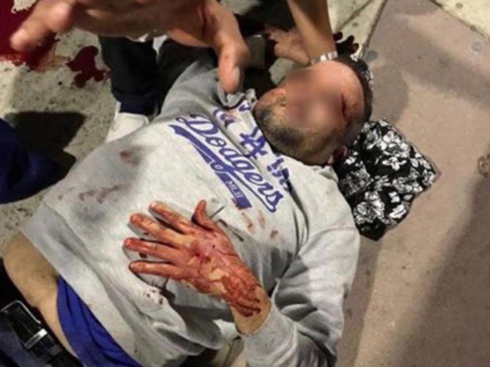 Taxistas en Tijuana golpean a pasajeros por pedir Uber