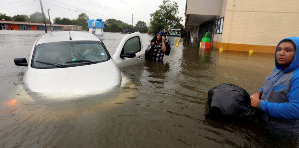 Alista Pentágono hasta 30 mil soldados para Texas por Harvey