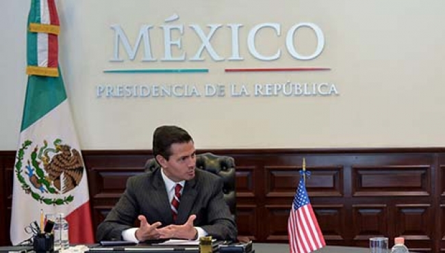 Peña Nieto destaca labor del caricaturista Eduardo del Río