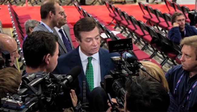 FBI allanó casa de exgerente de campaña de Trump: TWP