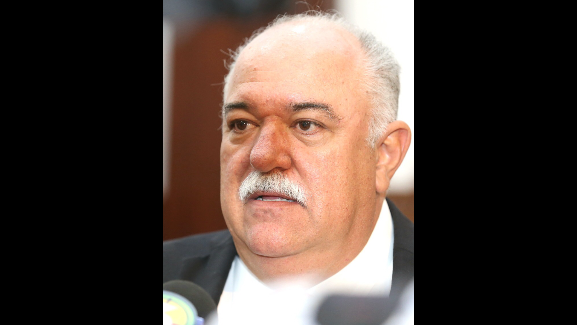 Lo que anda buscando Chuy de León <br>es una “chambita”: diputado