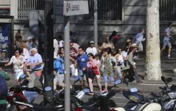 Consulado de México activa protocolo de emergencia por atropellamiento masivo en Barcelona