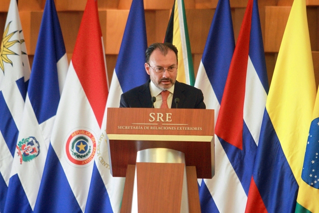 Países deben defender la democracia de Latinoamérica, afirma canciller Videgaray