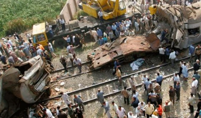 Choque de trenes en Egipto deja 36 muertos y más de 120 heridos