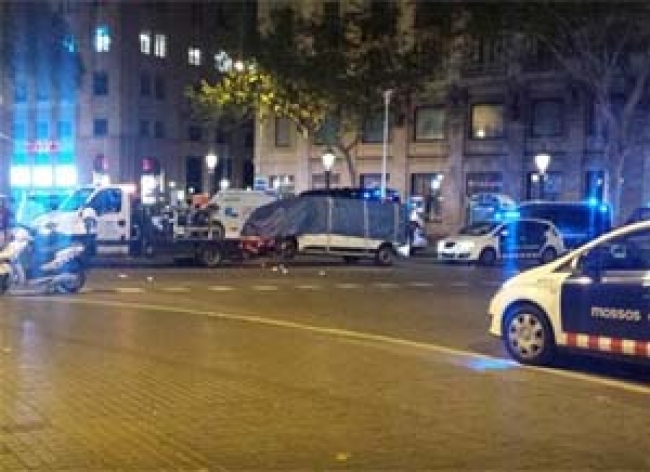 No hay mexicanos entre las víctimas del atropellamiento en Barcelona, confirma cónsul