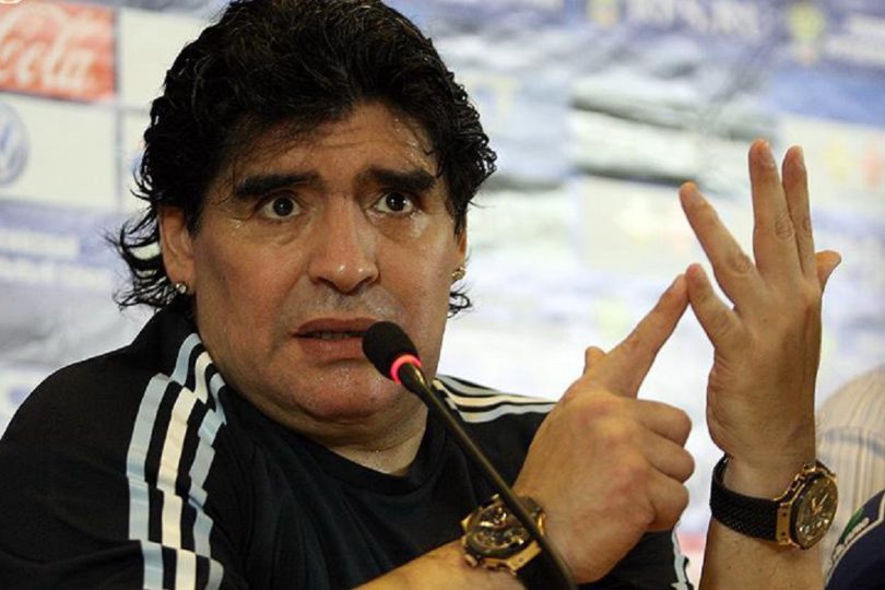 Maradona se ofrece como ‘soldado’ de Maduro