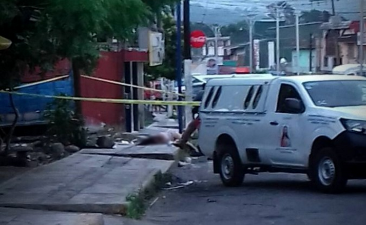 Ejecutan a balazos a joven mujer en Veracruz